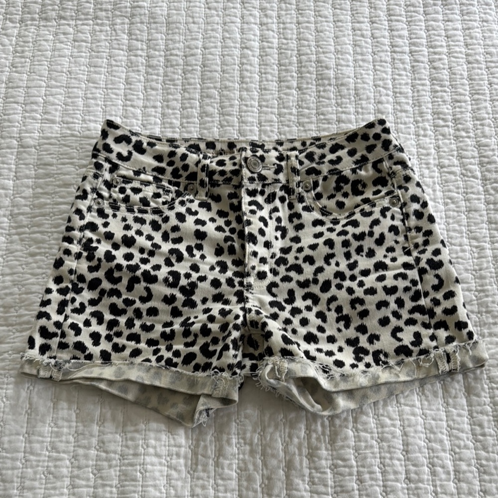 American Eagle Outfitters Black and White Jean Shorts Leopard Print